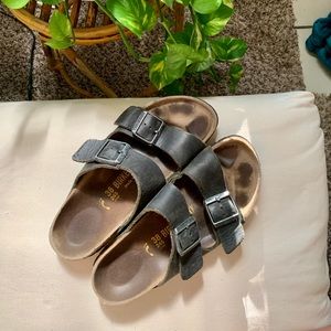 Arizona black leather Birkenstock’s